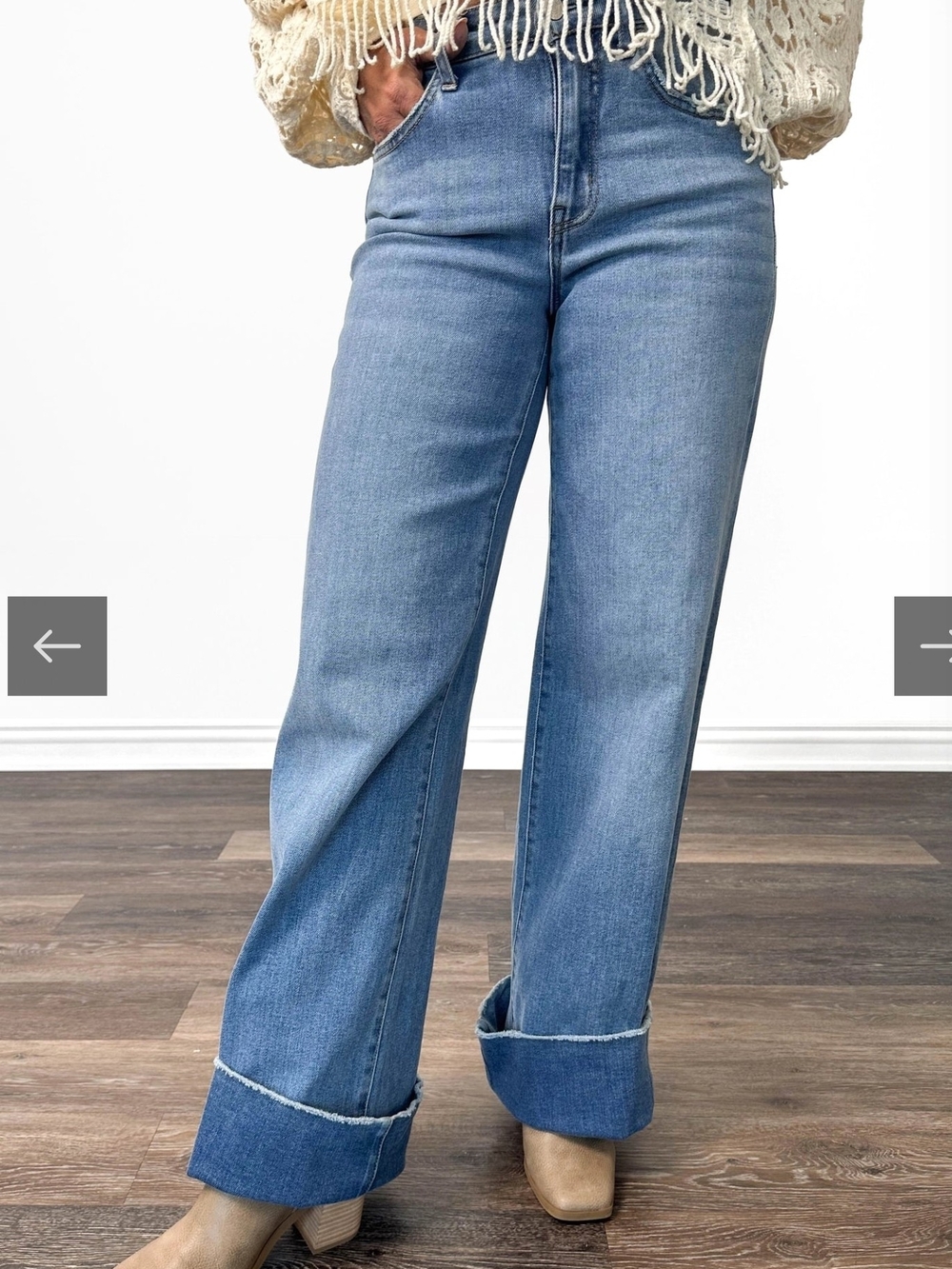 Lovervet High-Rise Wide-Leg Cuffed  Jeans NWT Size 22